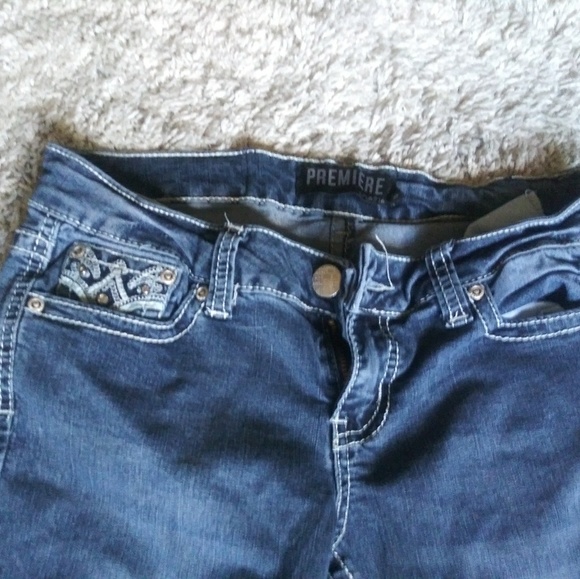 Jeans - Picture 3 of 3